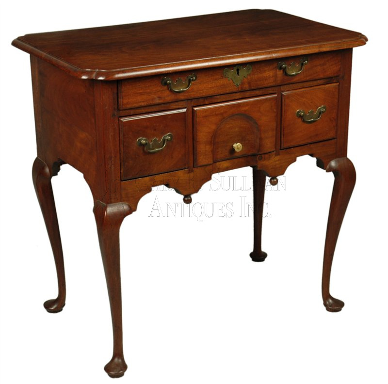 Queen Anne Dressing Table, Eastern, Mass