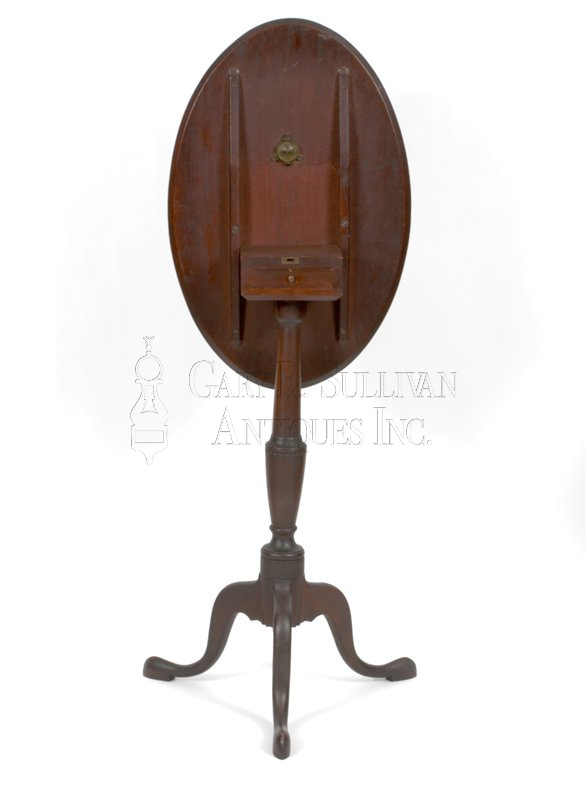 Queen Anne candlestand, North Shore, Mass, circa 1780