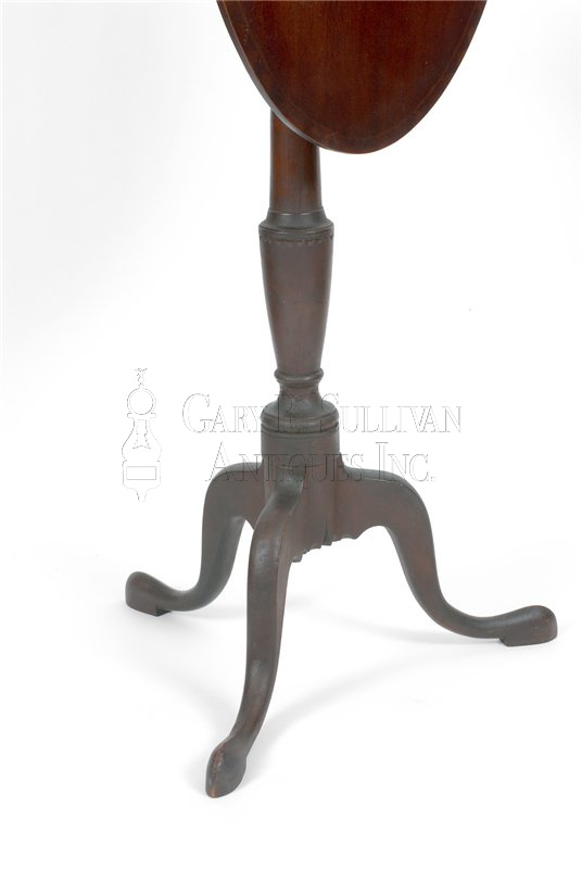 Queen Anne candlestand, North Shore, Mass, circa 1780