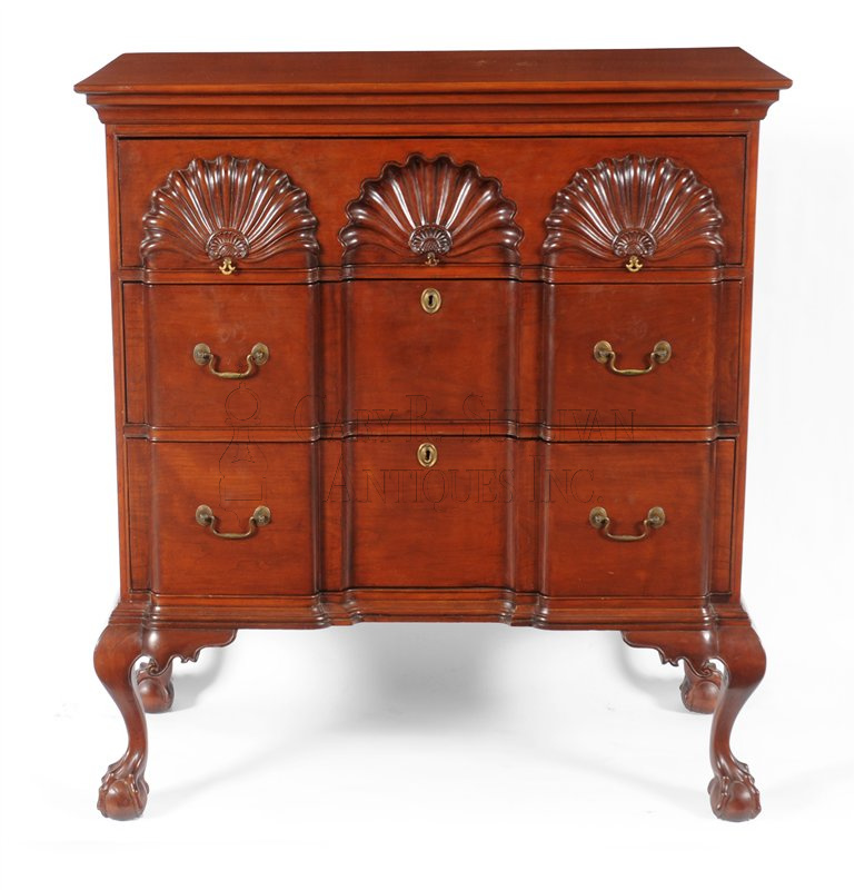 Chippendale style shell carved chest (Colchester, CT)