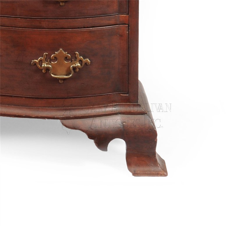 Chippendale Chapin school chest (Colchester, CT)