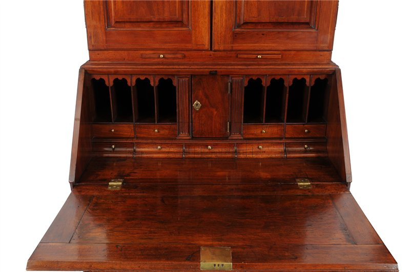 William and Mary desk and bookcase (Providence, RI)