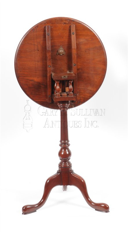 Queen Anne Walnut Candle Stand, (Philadelphia, PA)