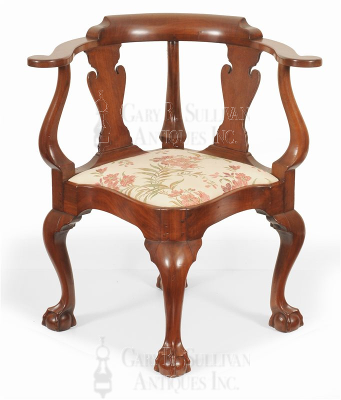 Chippendale walnut corner chair, (New York, NY)